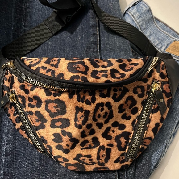 LD designs Handbags - Leopard print fabric adjustable money belt or worn over shoulder.